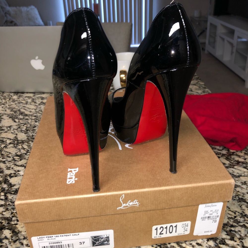 Christian Louboutin size 7 lightly worn
